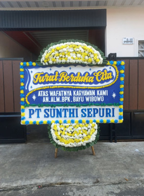 Papan Bunga Duka di Kembangbahu